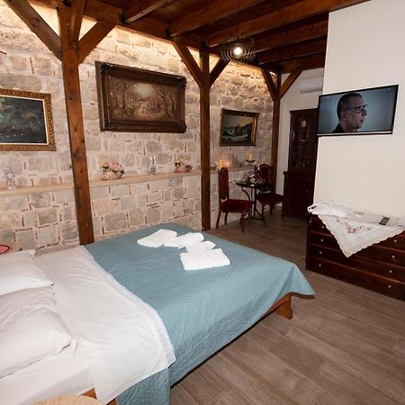 Arionos Rooms - Old Town Rhodes City Buitenkant foto